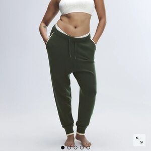 Savage x fenty lit leisure knit pants